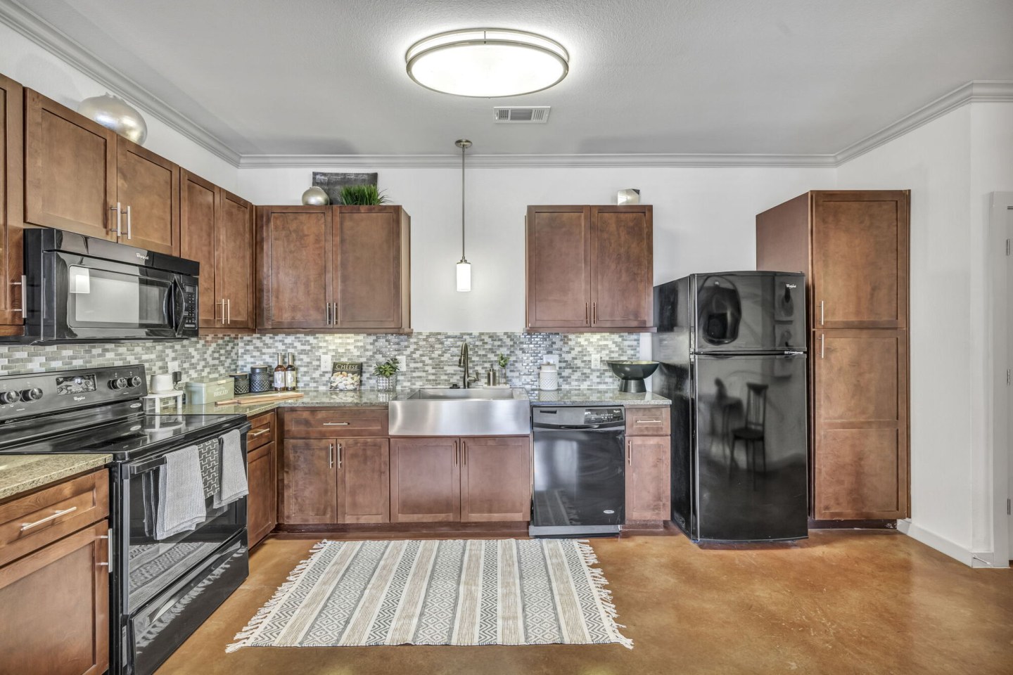 Firewheel Apartments Image 8