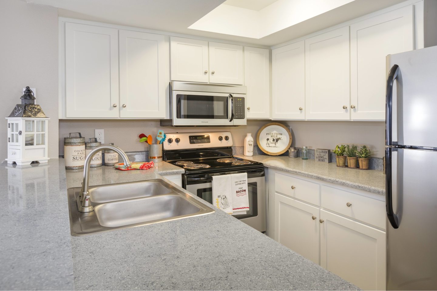 Cottonwood Terrace Image 1