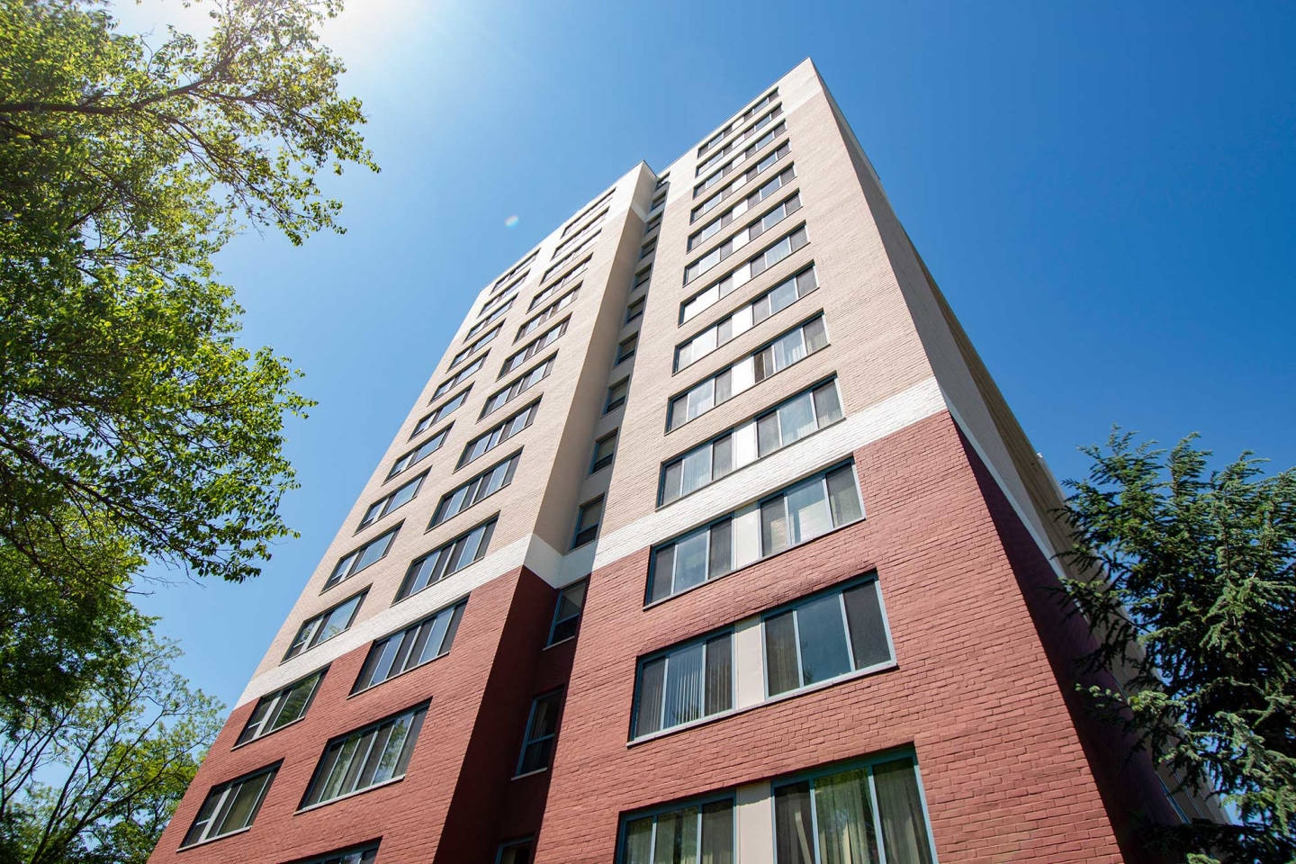 Steward Tower Apartments Image 3