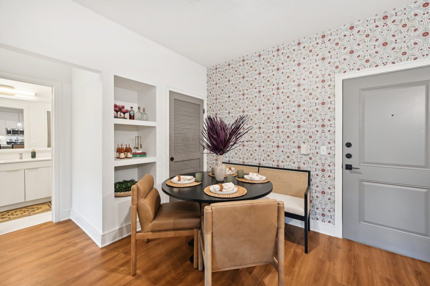 Olana Waterside Apartments Image 31