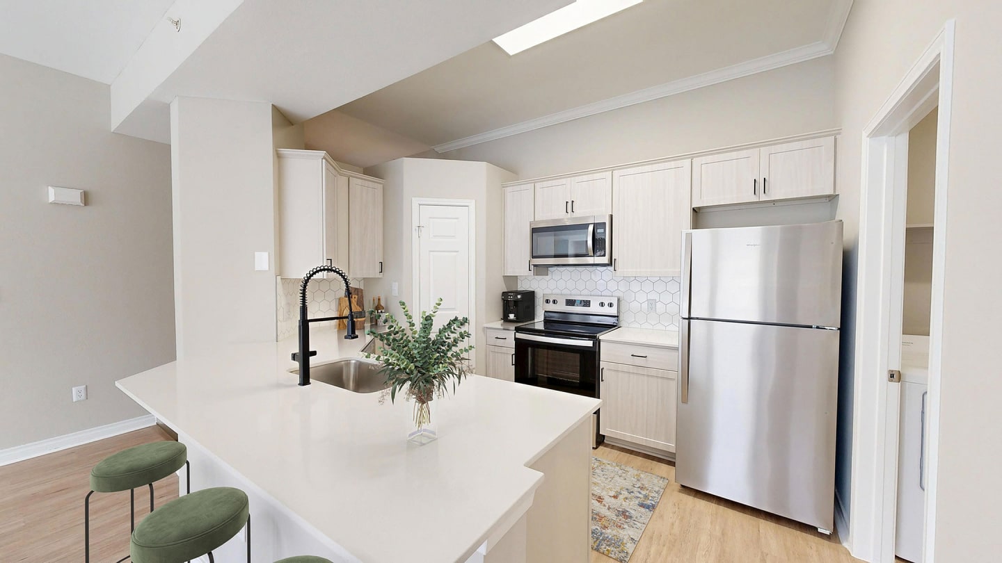 Lakeside at Coppell Apartments Image 4