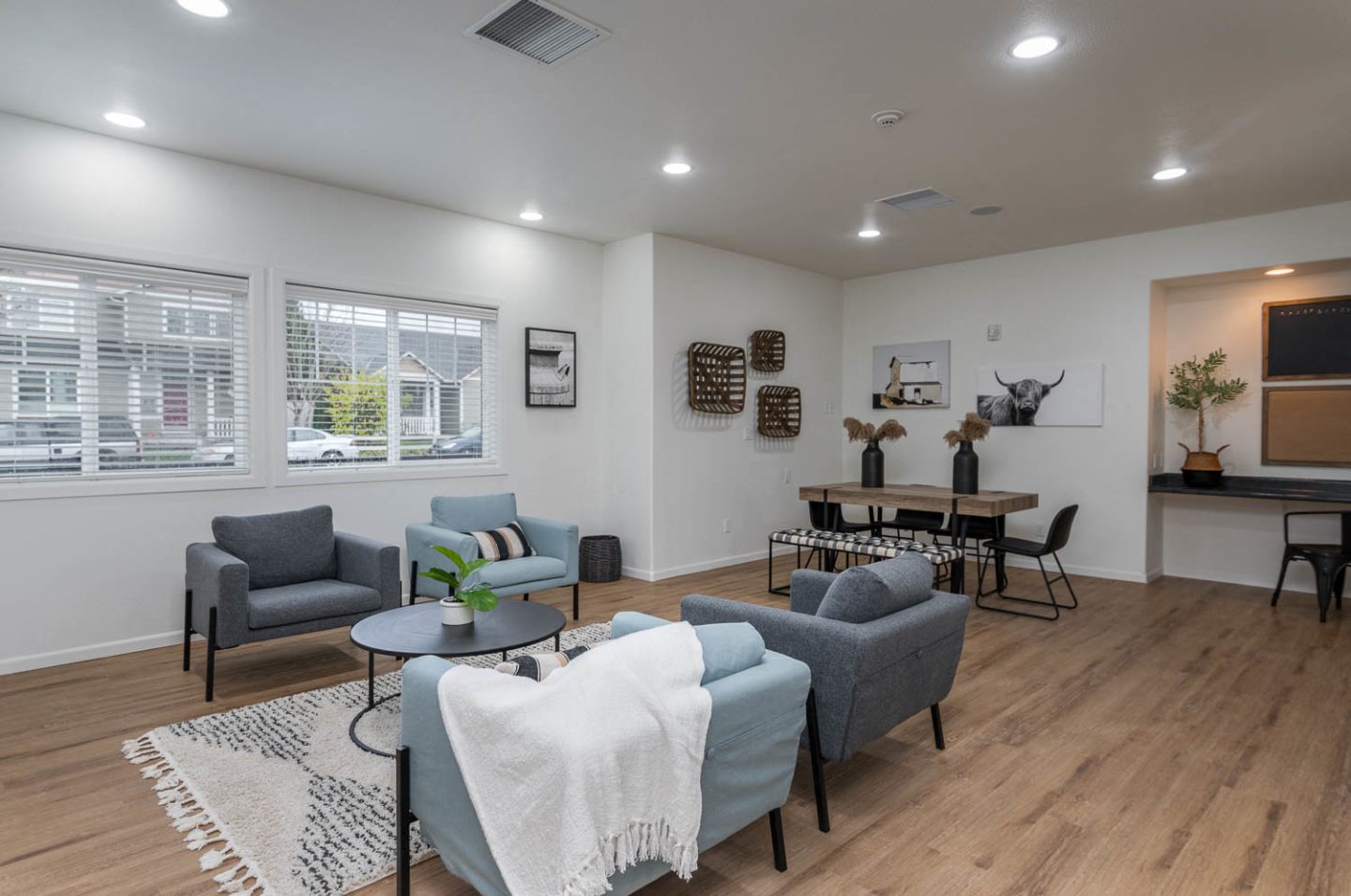 Meadow View Image 21