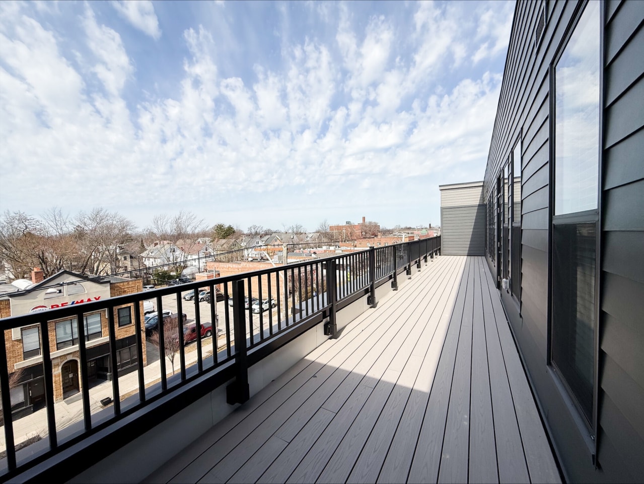 Marquee Cedar Lee Image 24