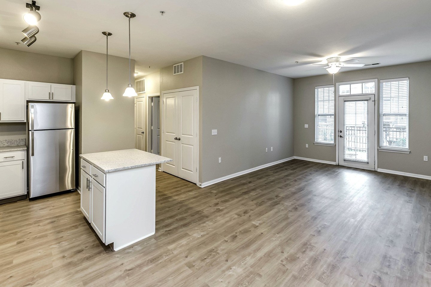 Springs at Legacy Commons Apartments Image 23