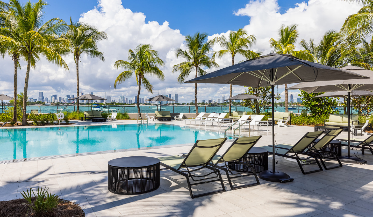 Flamingo Point Image 43