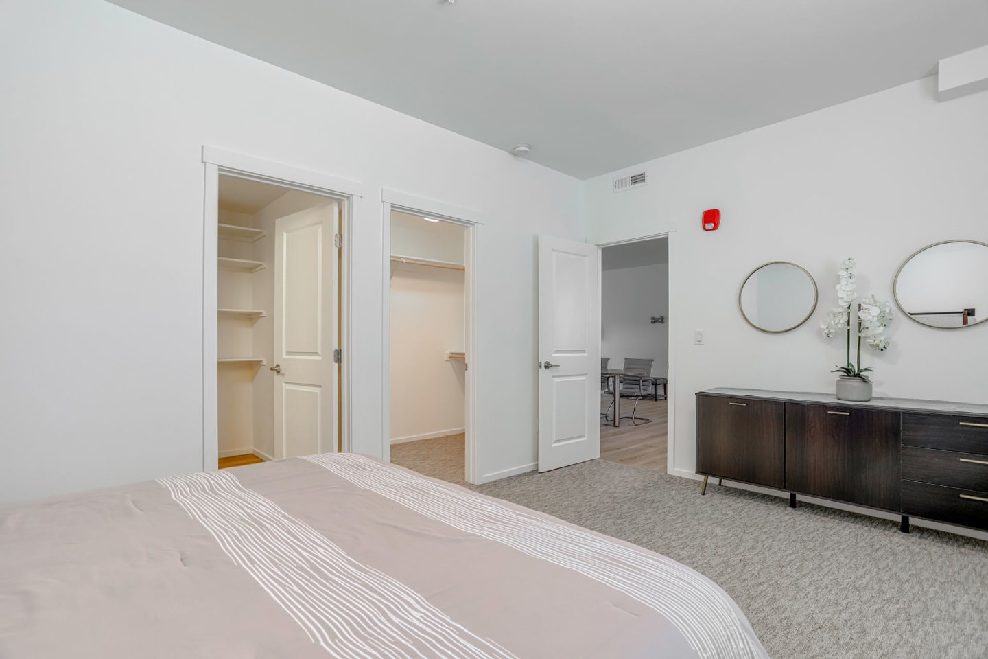 Ridgecrest Apartments Image 14