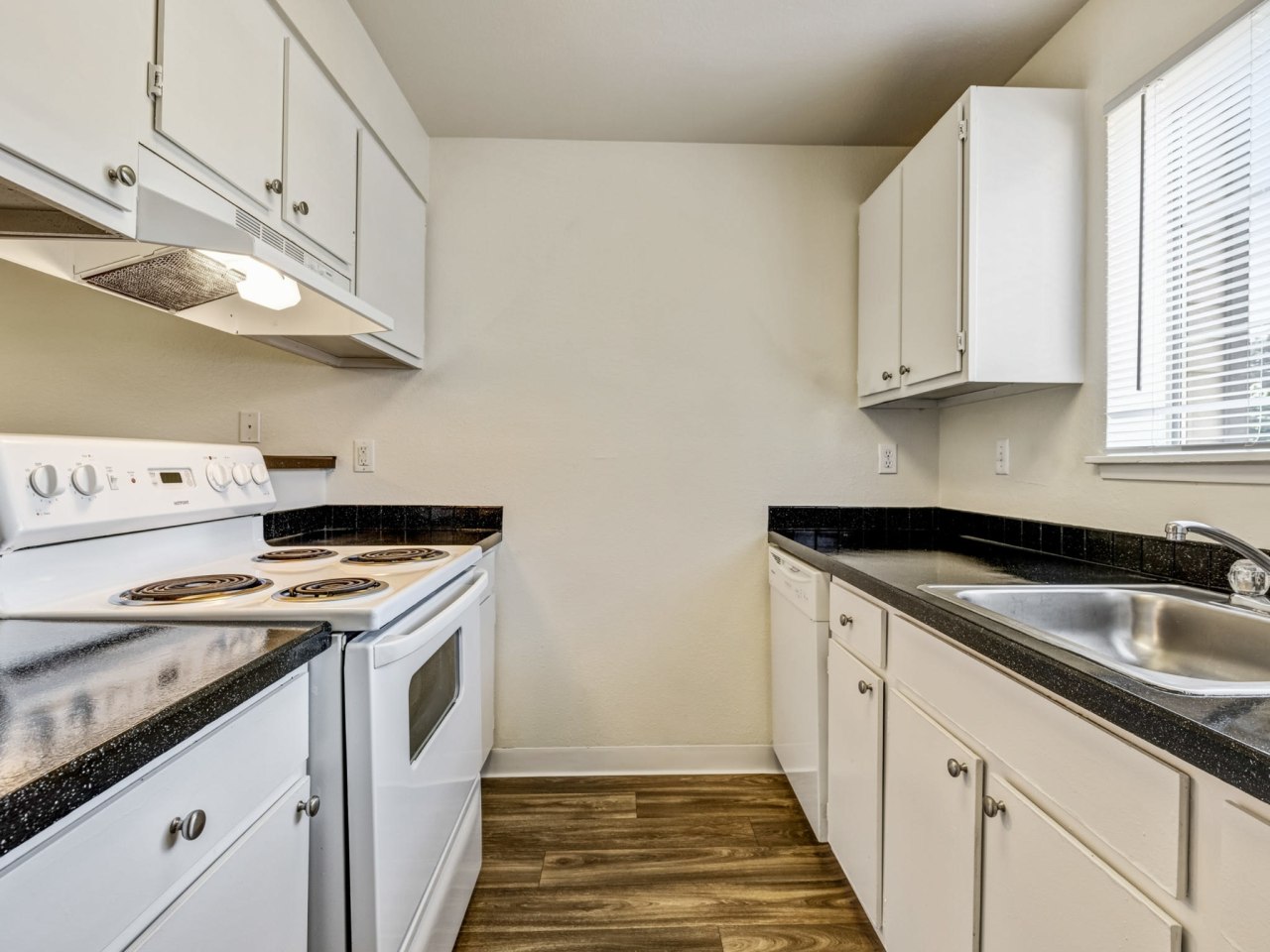 Avana West Hill Image 21