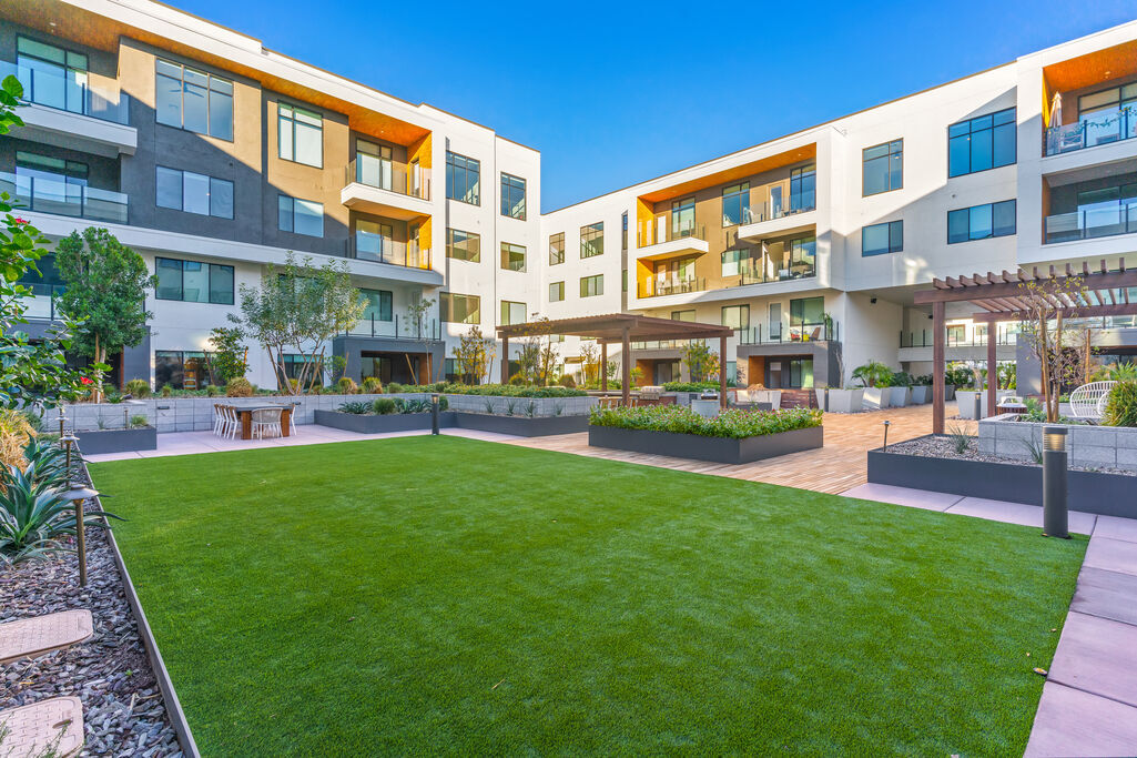 Residences Kierland Image 75