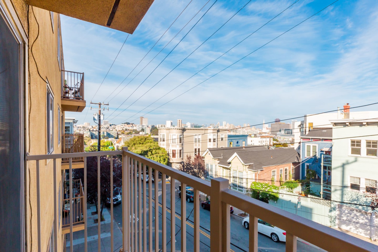 600 Oak Image 23