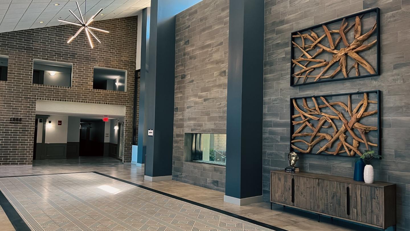 The Iroquois Club Apartments Image 10