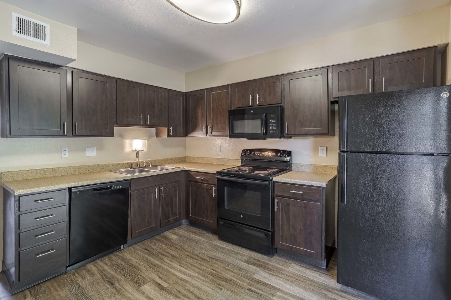 Broadmoor Ridge Image 11