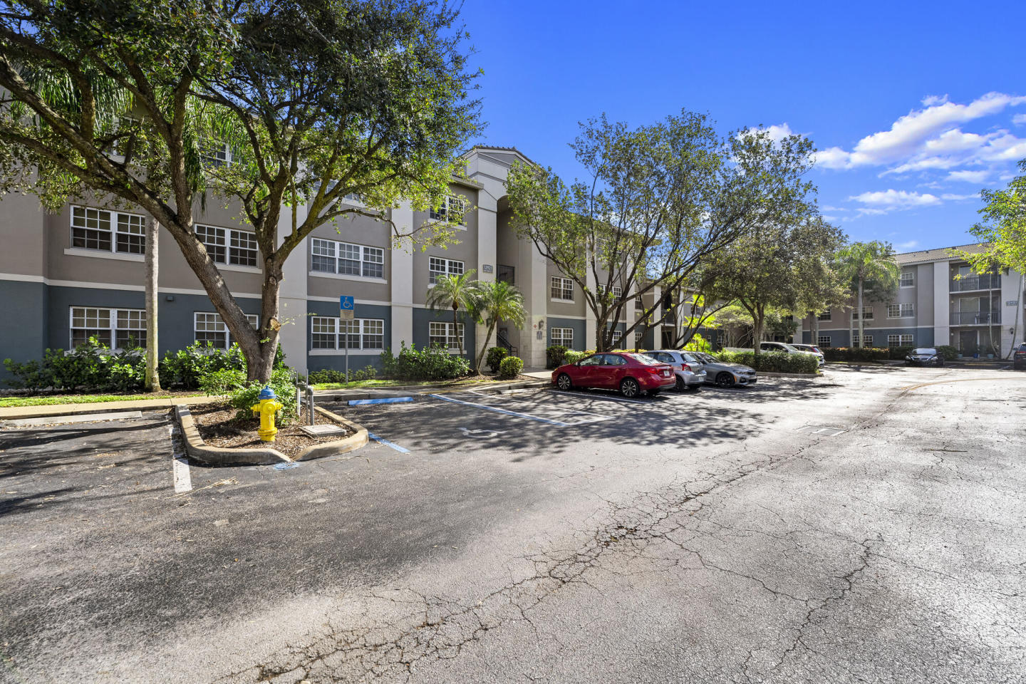 Marela Apartments Image 26