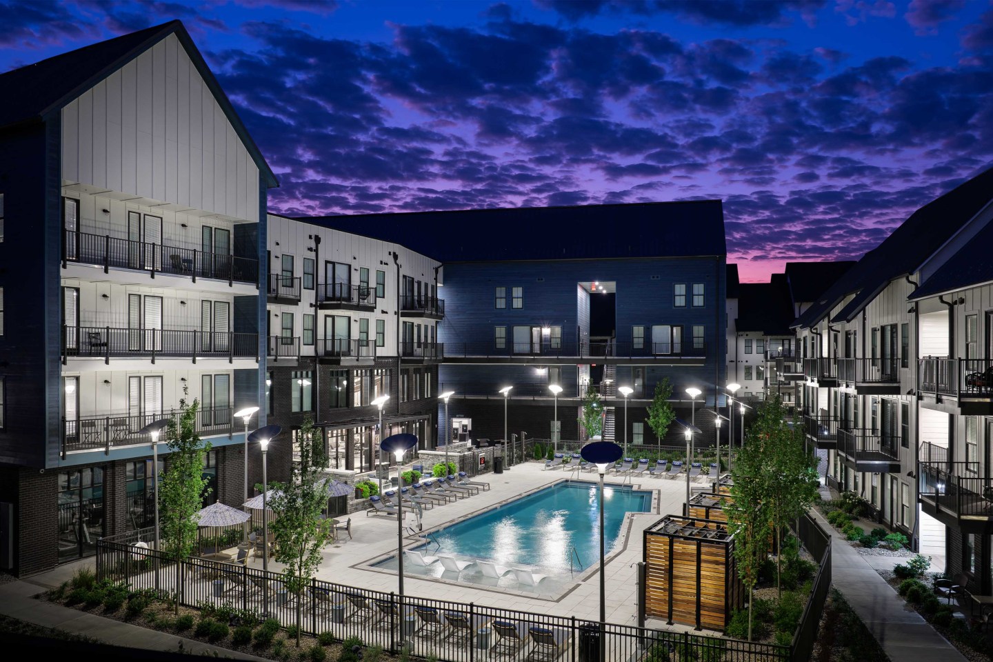 Upton Oxmoor Apartments Image 1