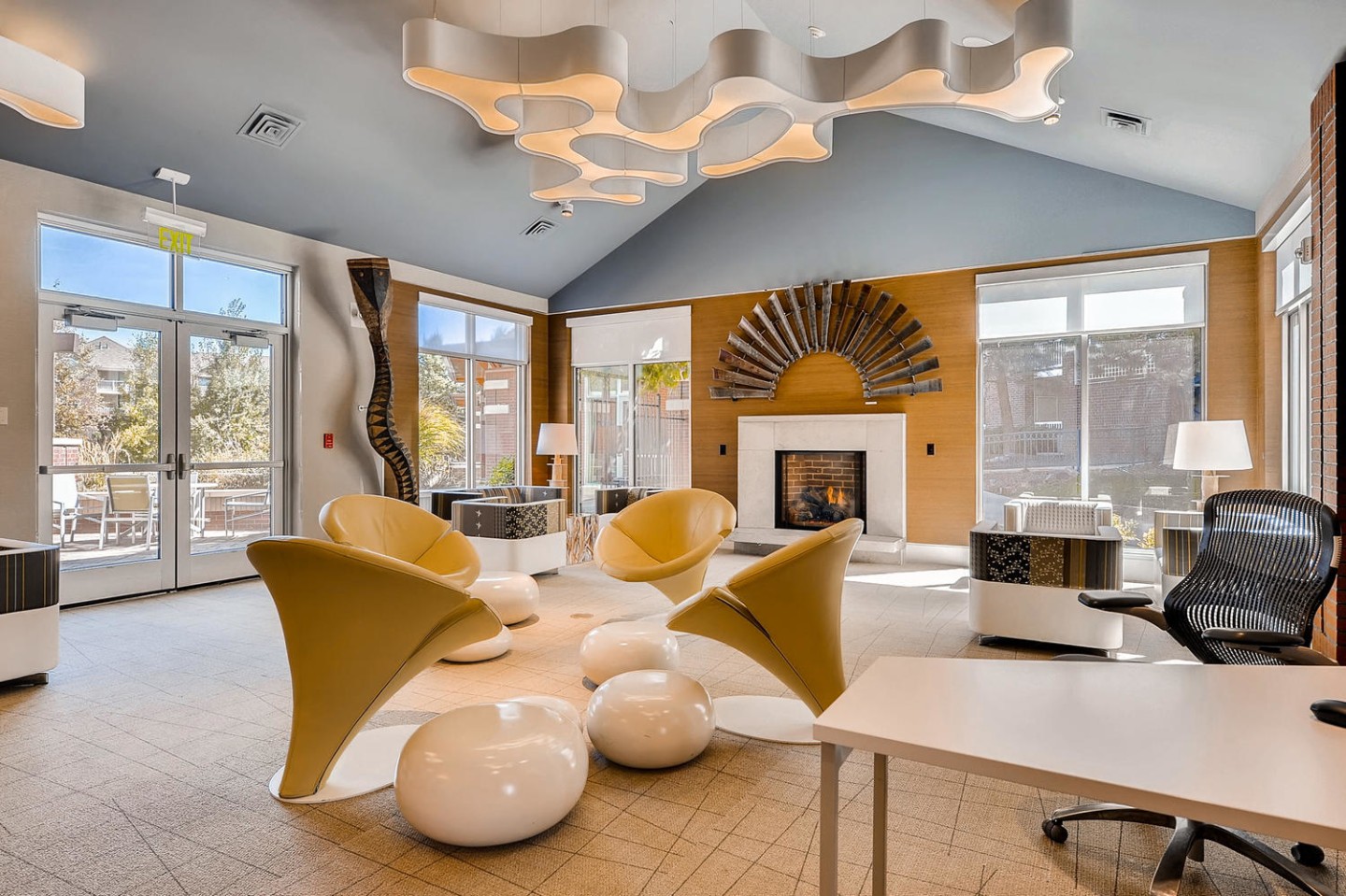 Parker Hilltop  Apartments Image 15