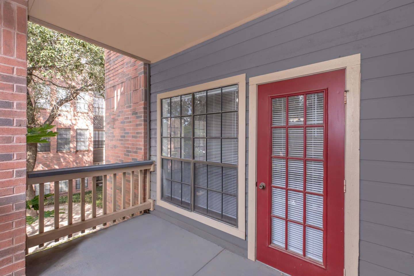 Encino Luxury Apartments Image 41