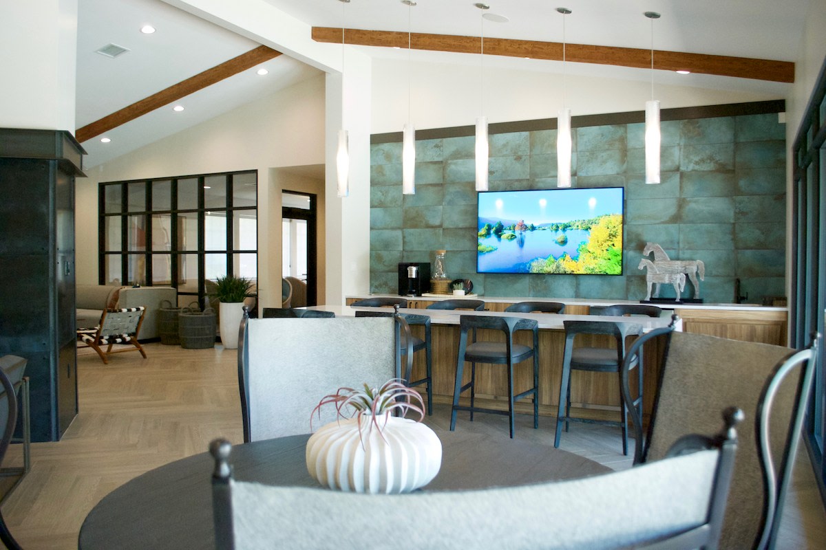 Eagle Ranch Image 12