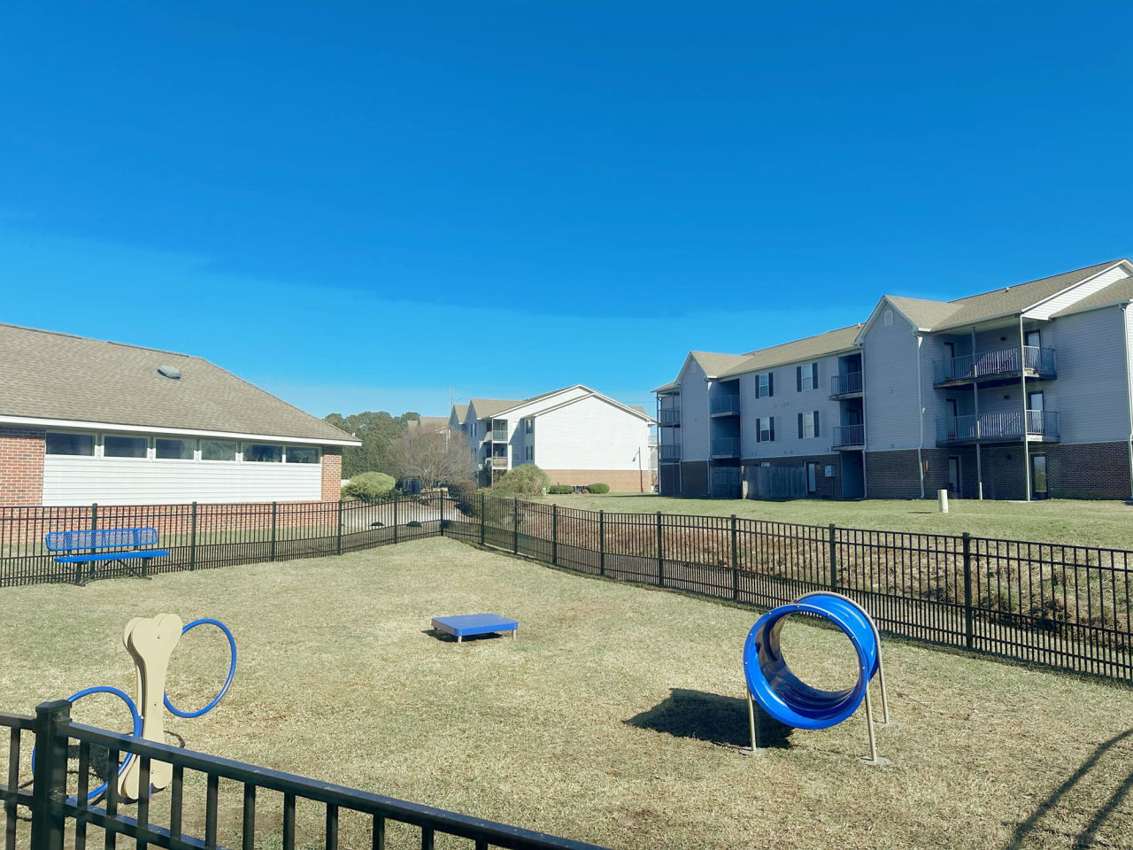 Cliffdale Crossing Image 17