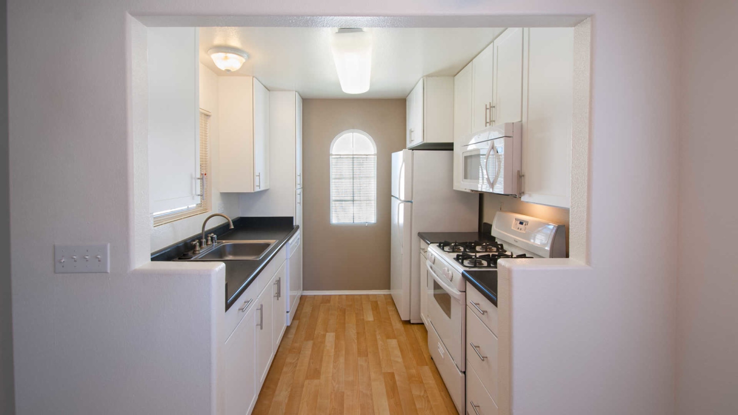 Ridgewood Village Image 23