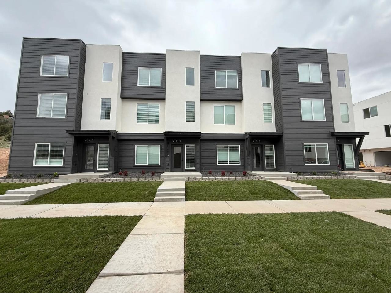 Coal Creek Townhomes Image 15