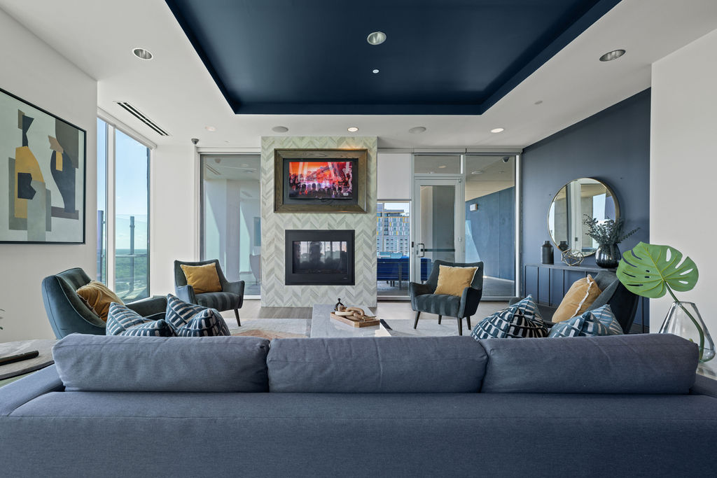 Skyhouse Uptown North Image 20
