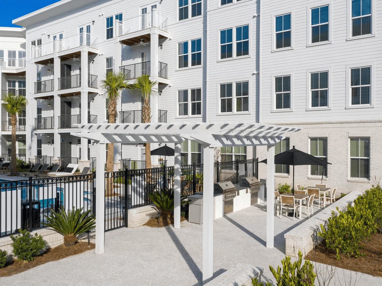 Avalon at James Island Image 15
