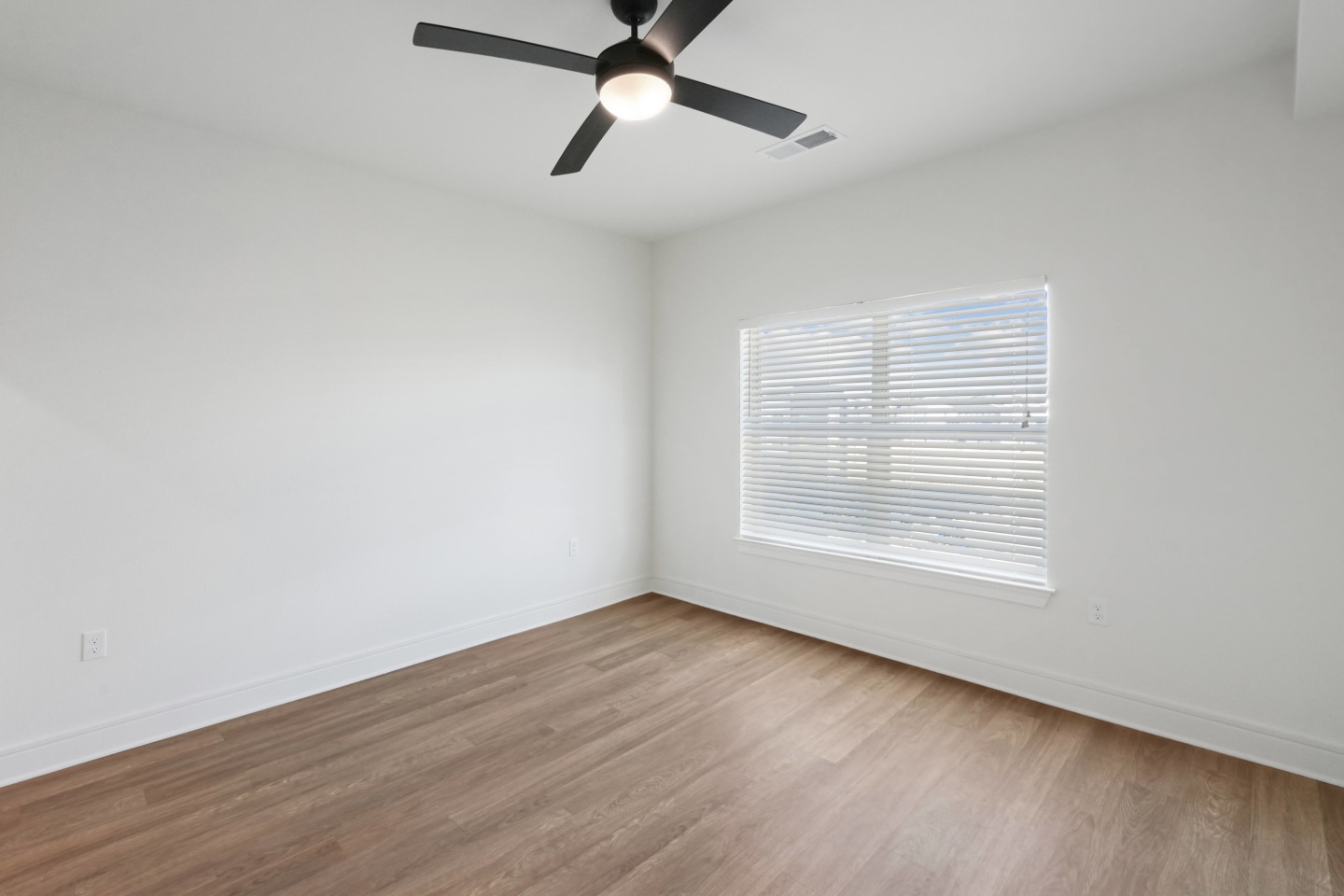 Inkwell at Baseline Apartments Image 9