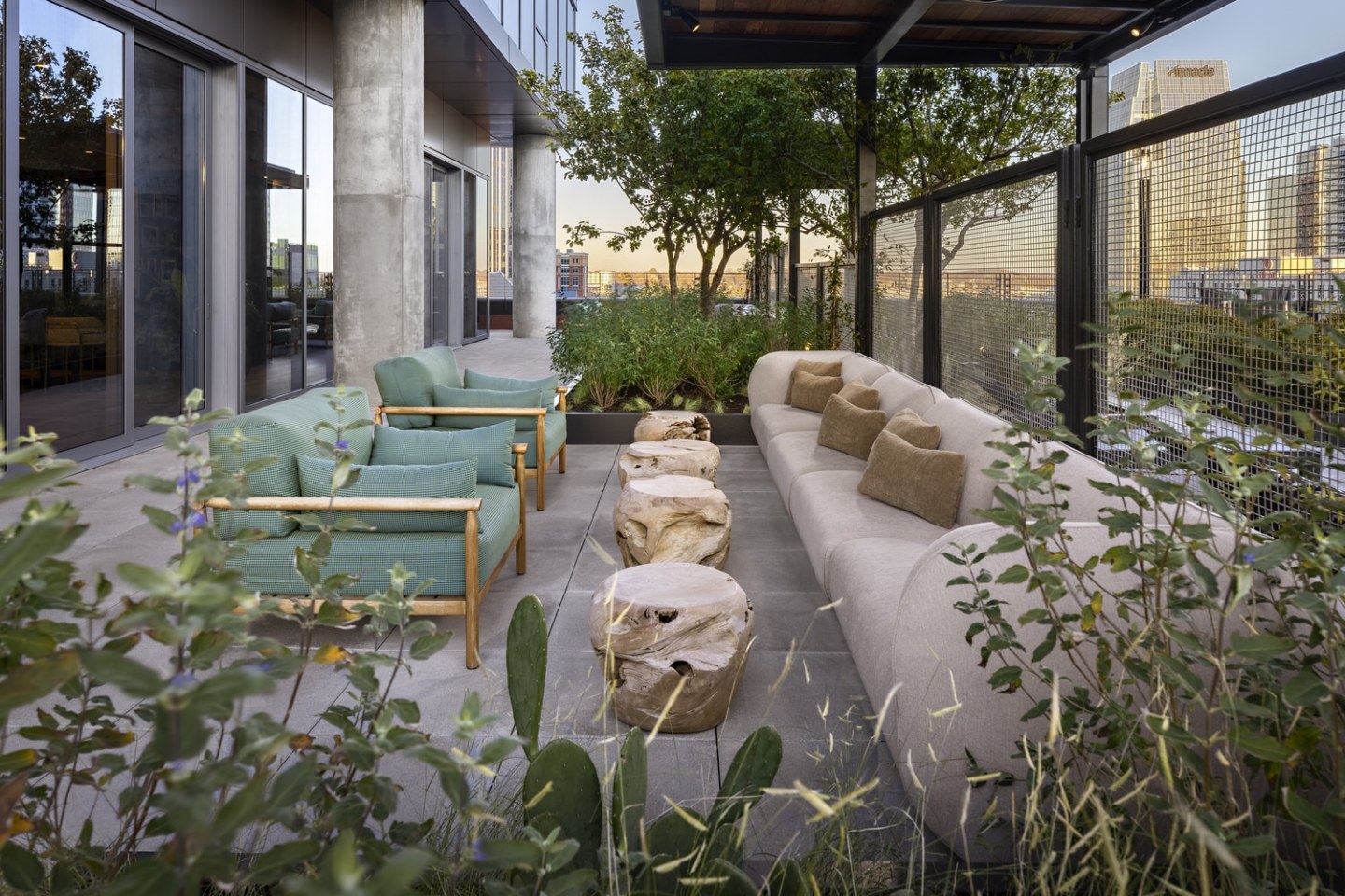 The Place at Fifth + Broadway Image 25
