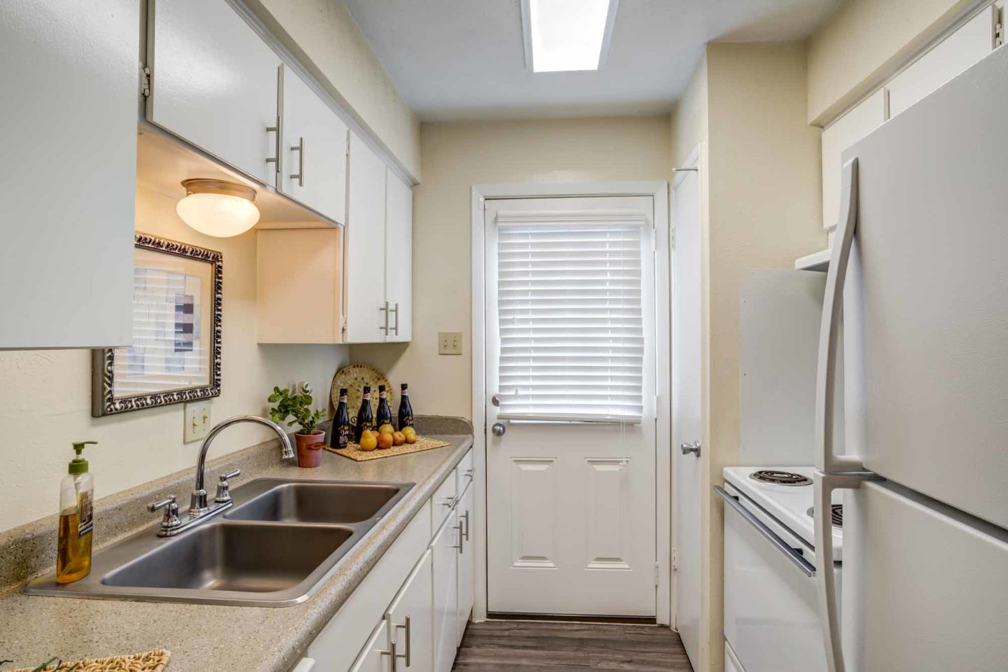 Willow Oaks Apartments Image 6