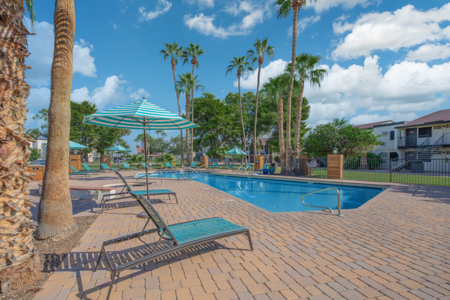 Desert Gardens Apartment Community Image 7