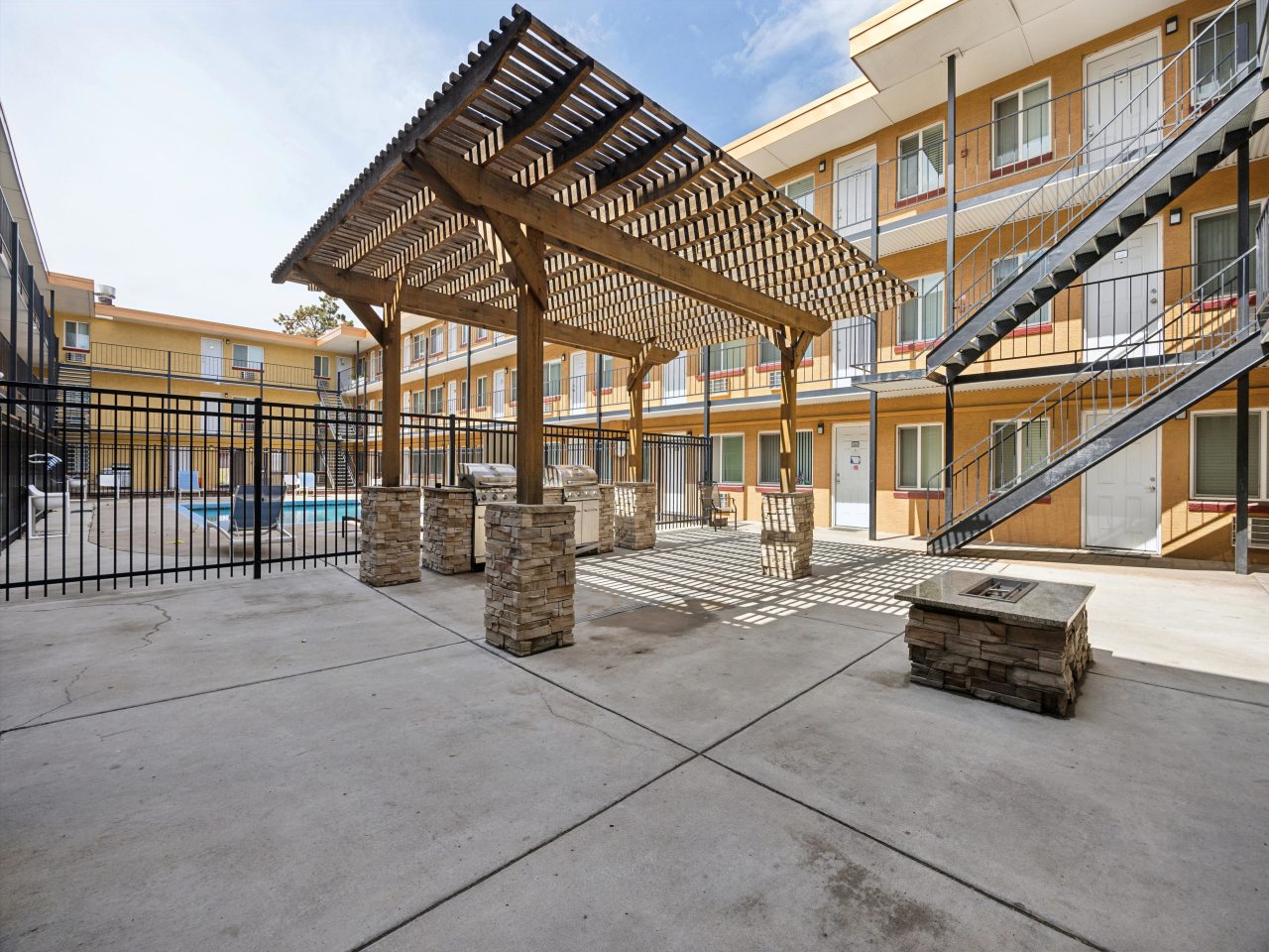 Newport Square Apartments Image 29