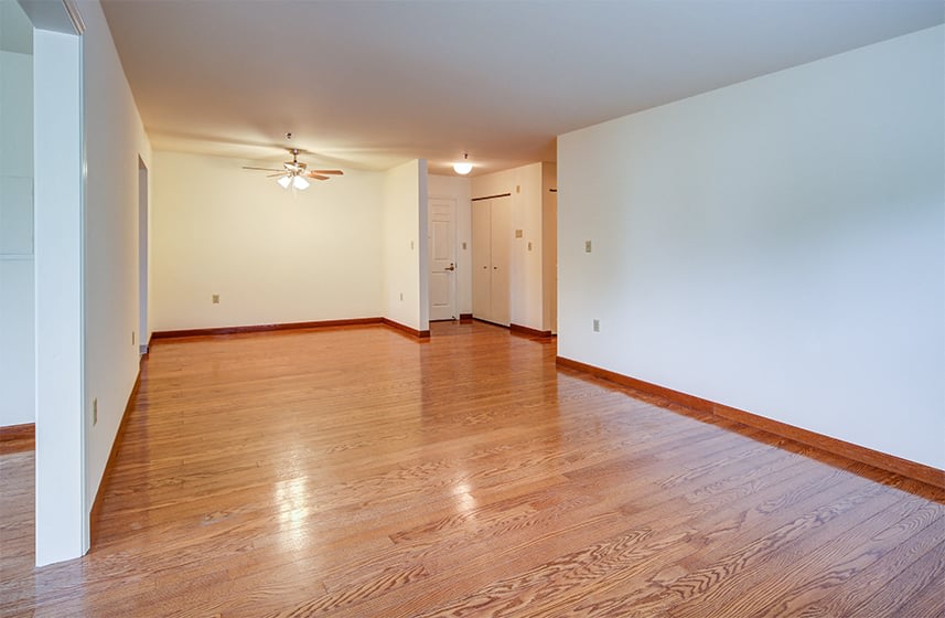 Lake Oaks Apartments Image 17