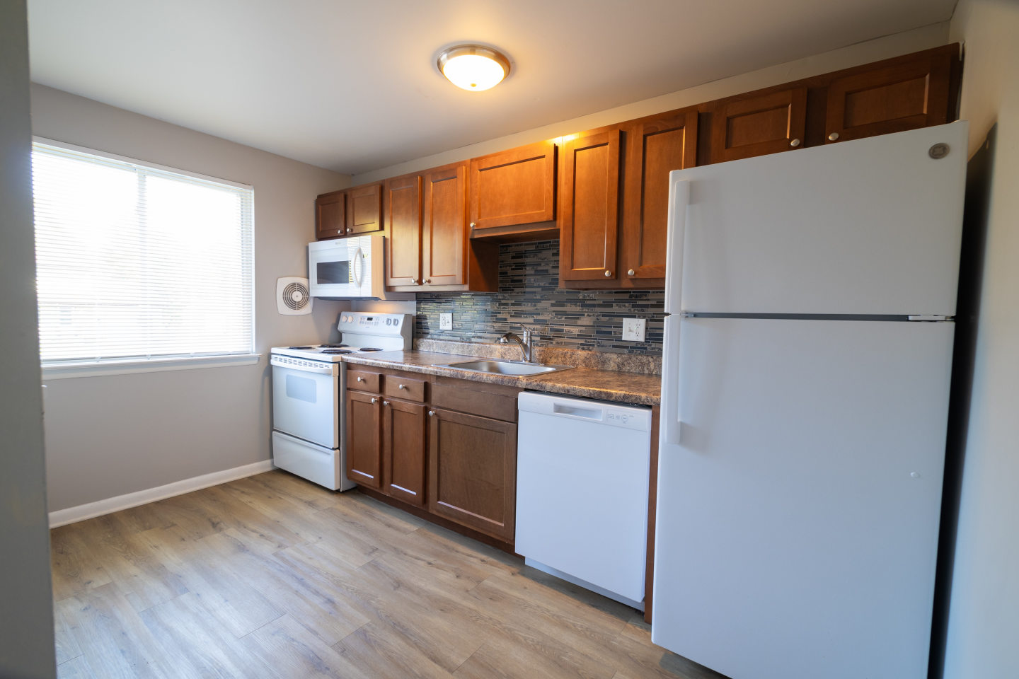 Willowbrooke Apartments & Townhomes Image 97