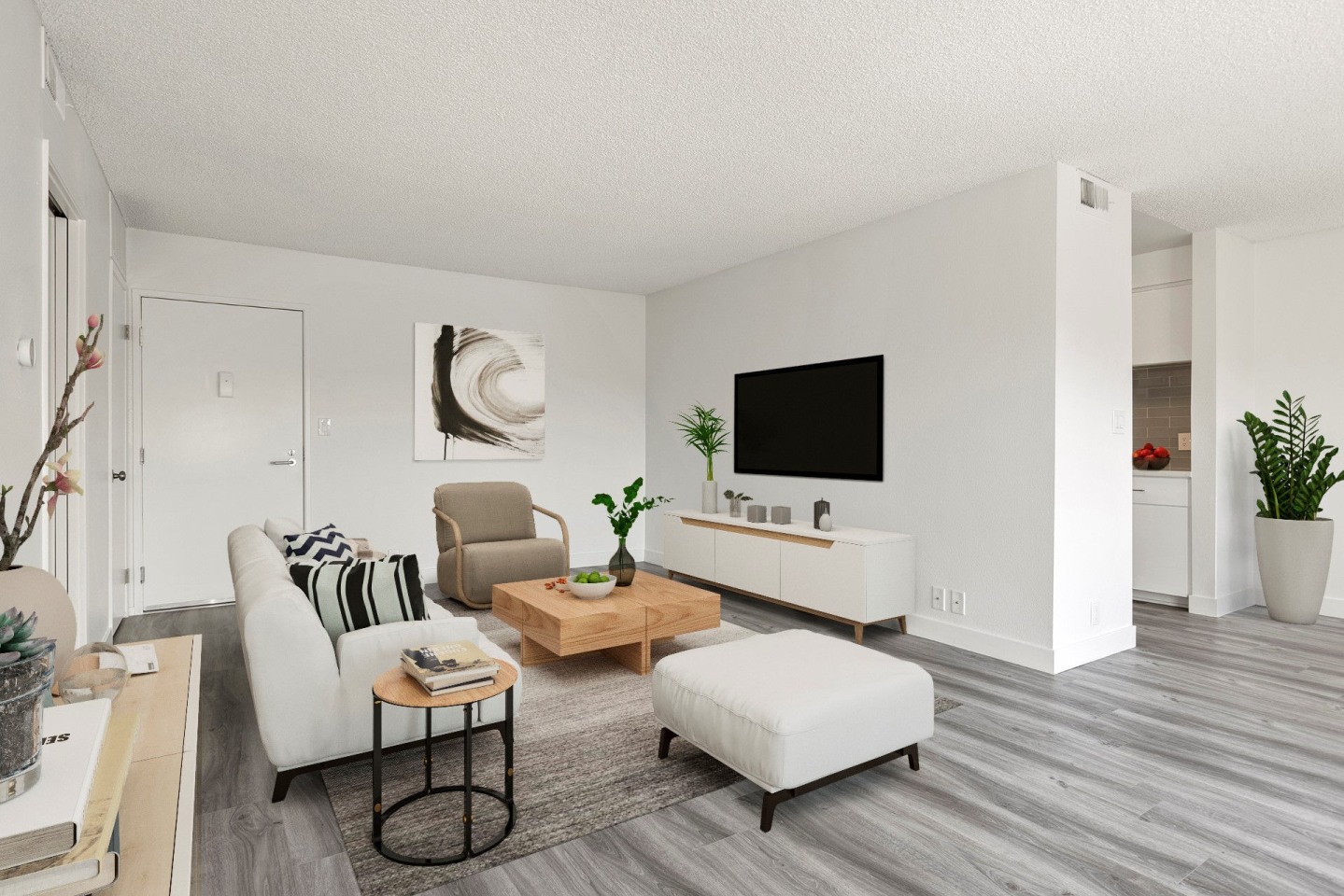 Mila Sherman Oaks Image 9