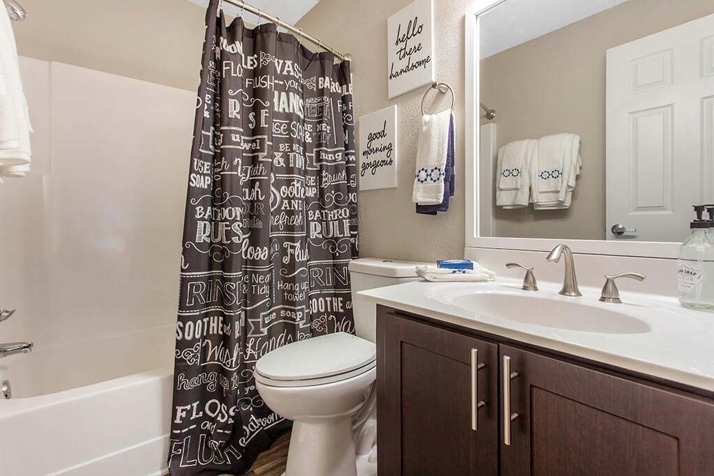 Cobalt Springs Image 6