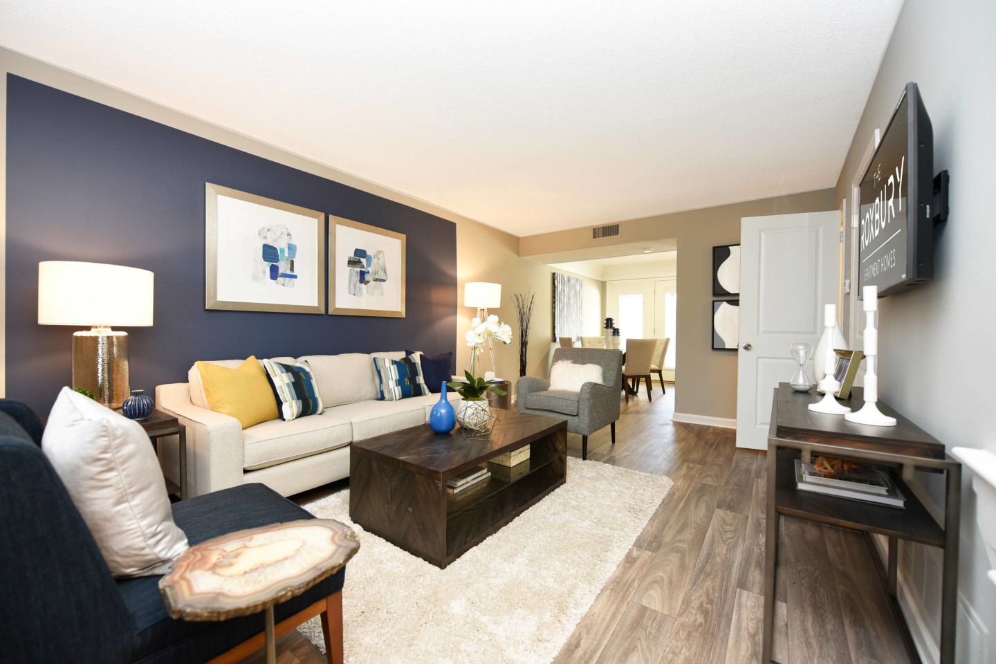The Roxbury Image 21