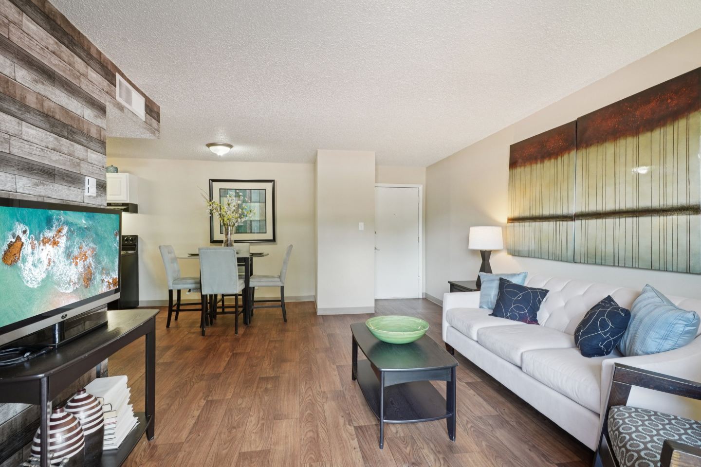University Village Apartments Image 9