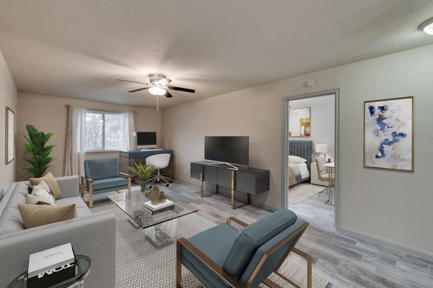 Gia @ Westchase Image 5