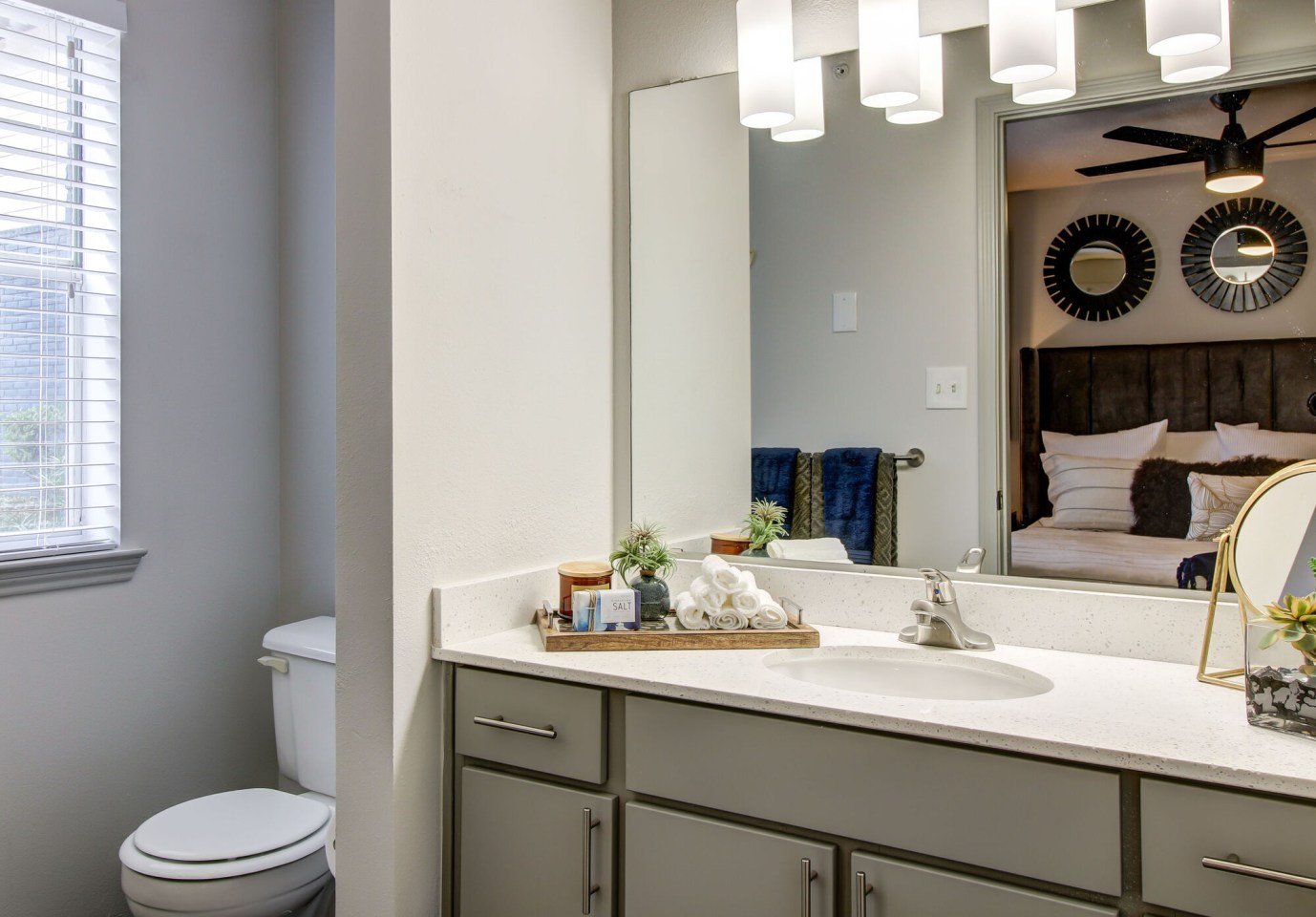 NOAH Apartments Image 17