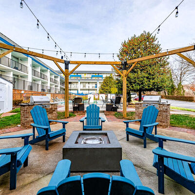 Hilltop House Apartments Image 18