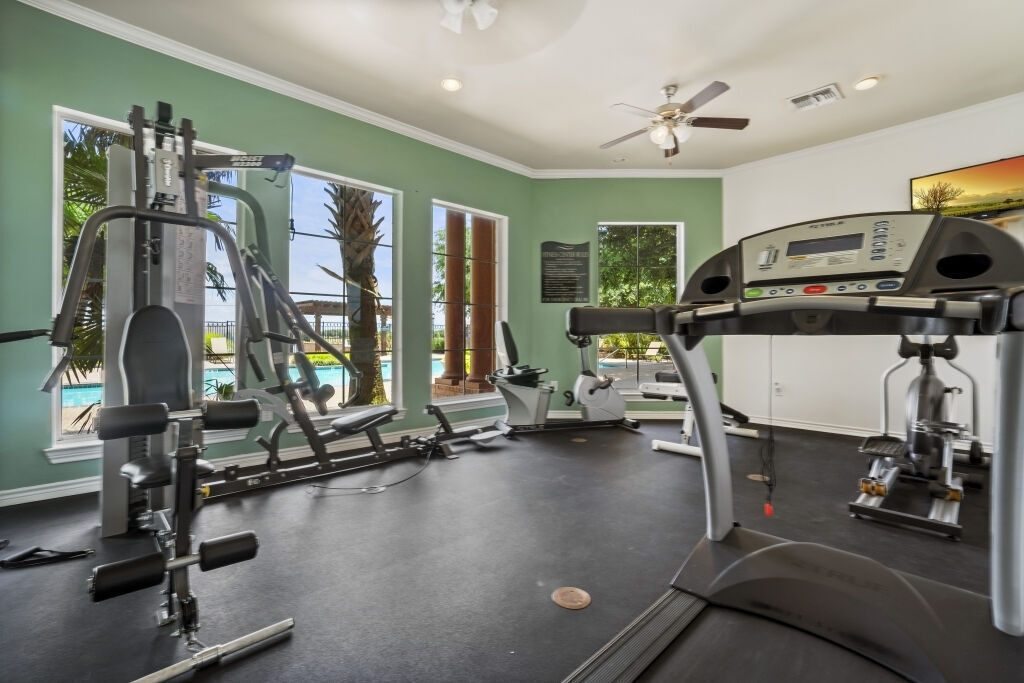 Blue Lake Villas Image 23