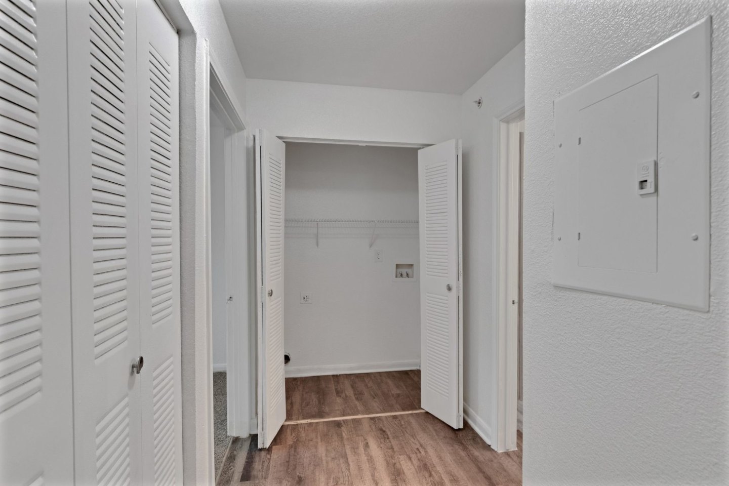 Fieldstone Apartments Image 23