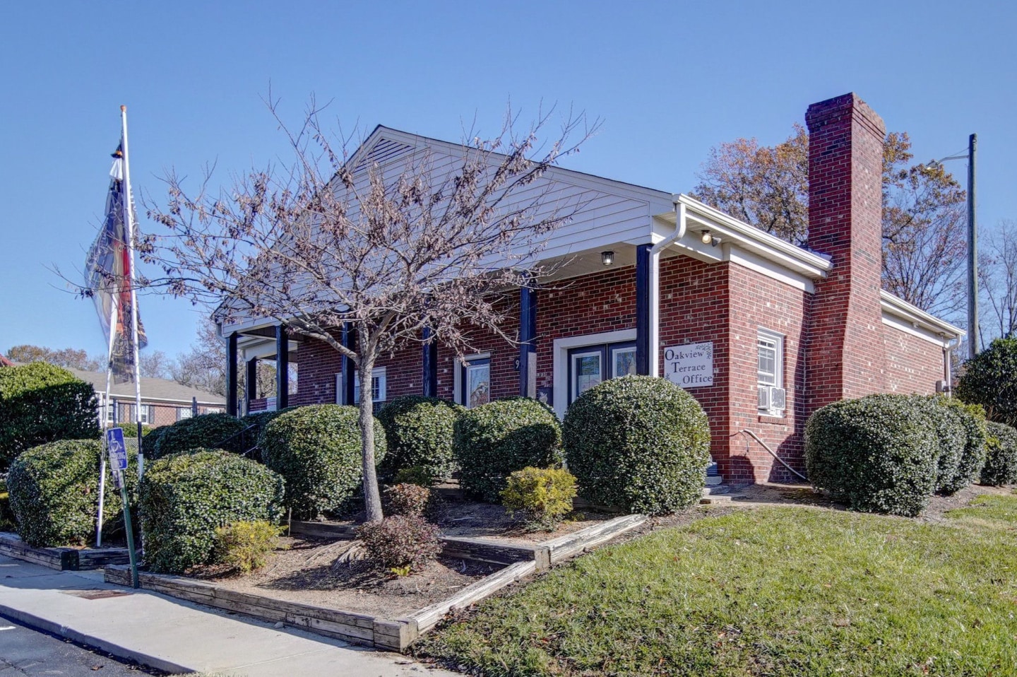 Oakview Terrace Image 1