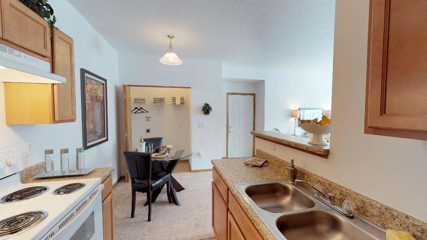 Brookfield Village Image 21