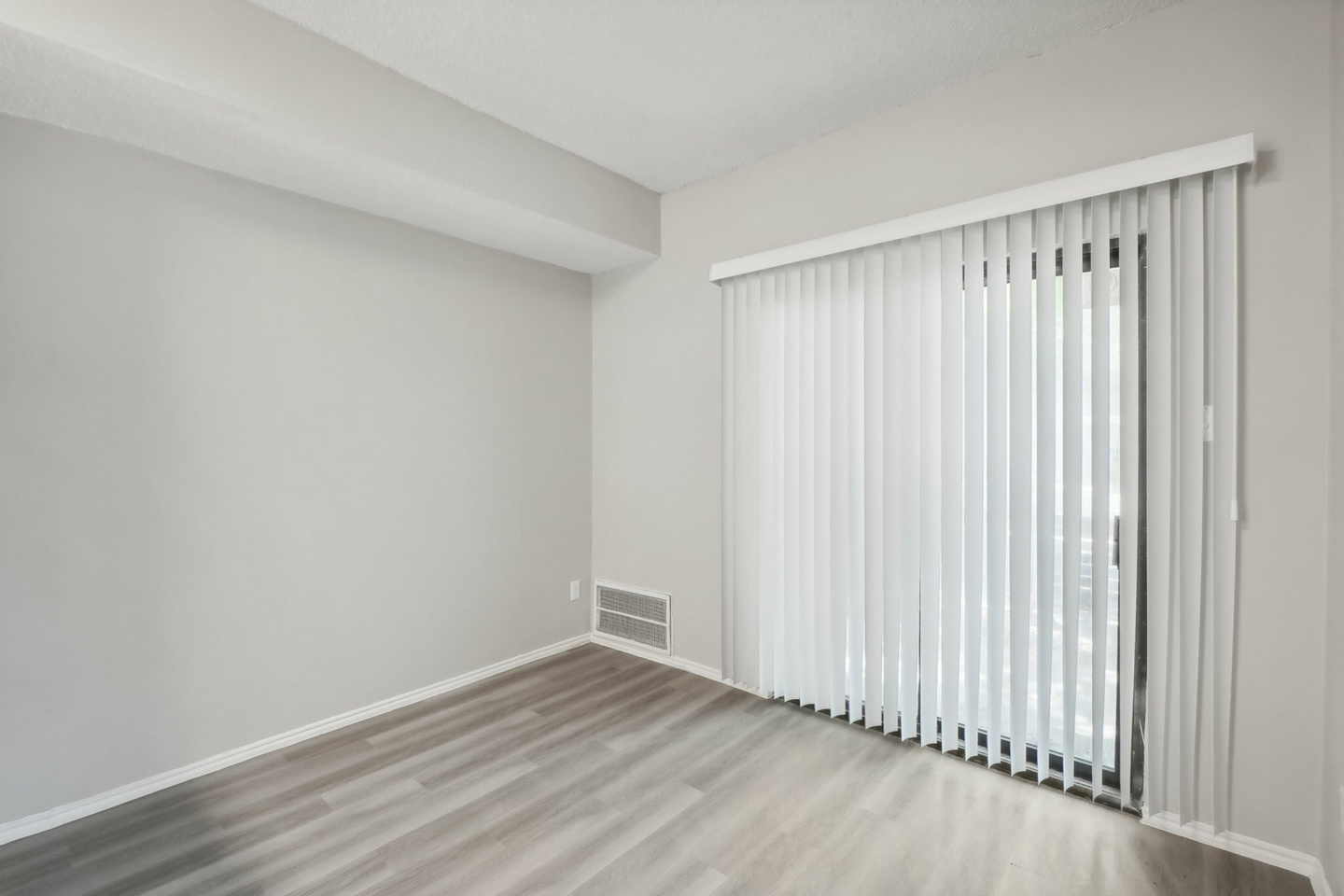 Avalon Villas Image 12