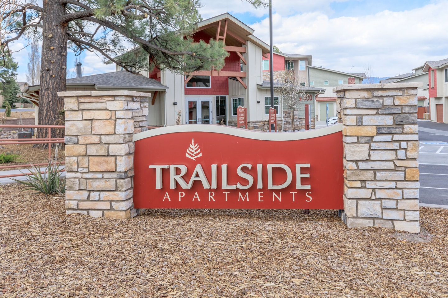 Trailside Apartments Image 56