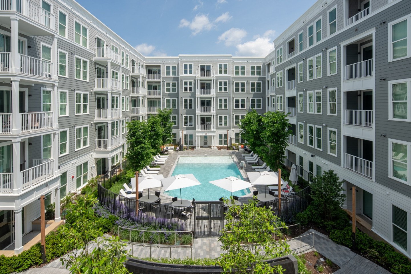 Chevy Chase Lake Image 56