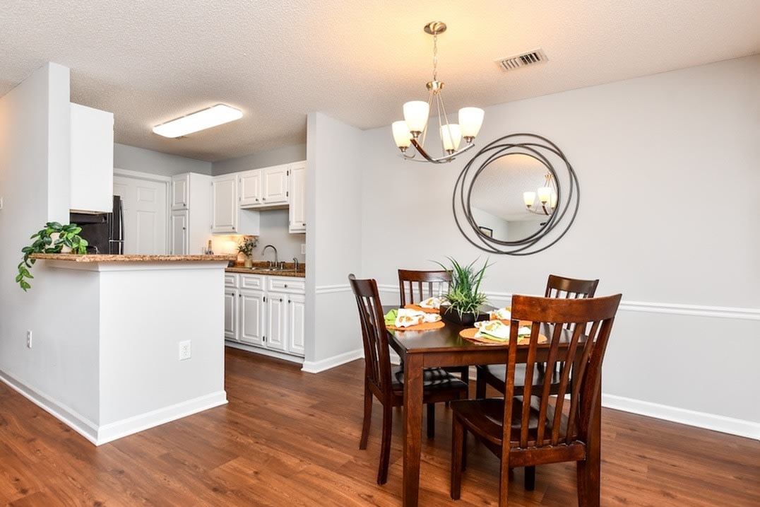 Shadow Creek Apartments Image 1