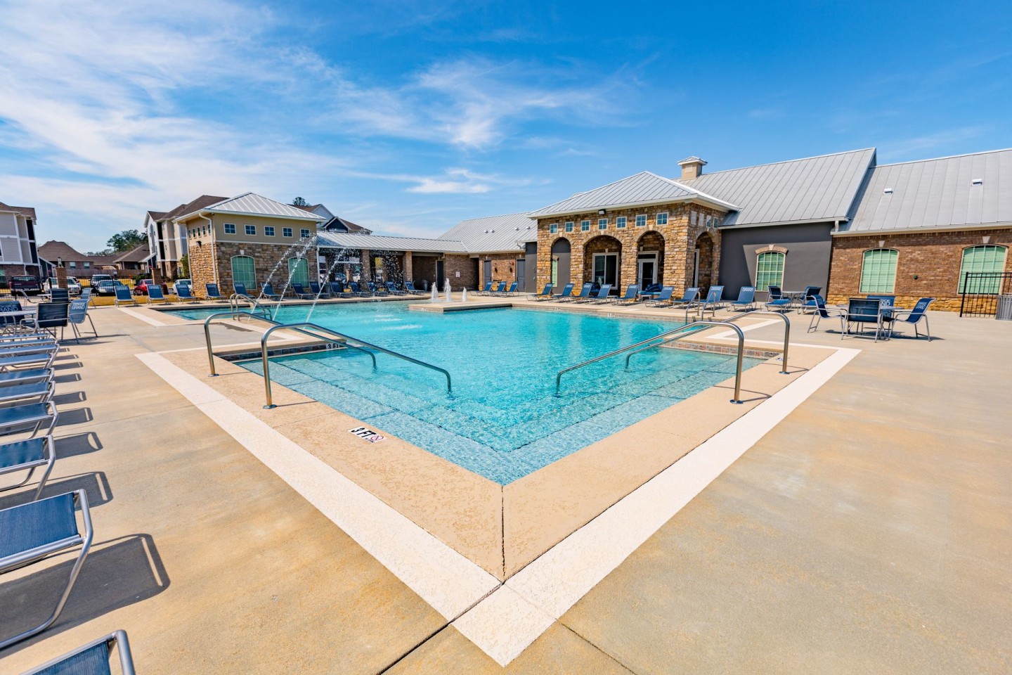 Parkside Grand Image 1