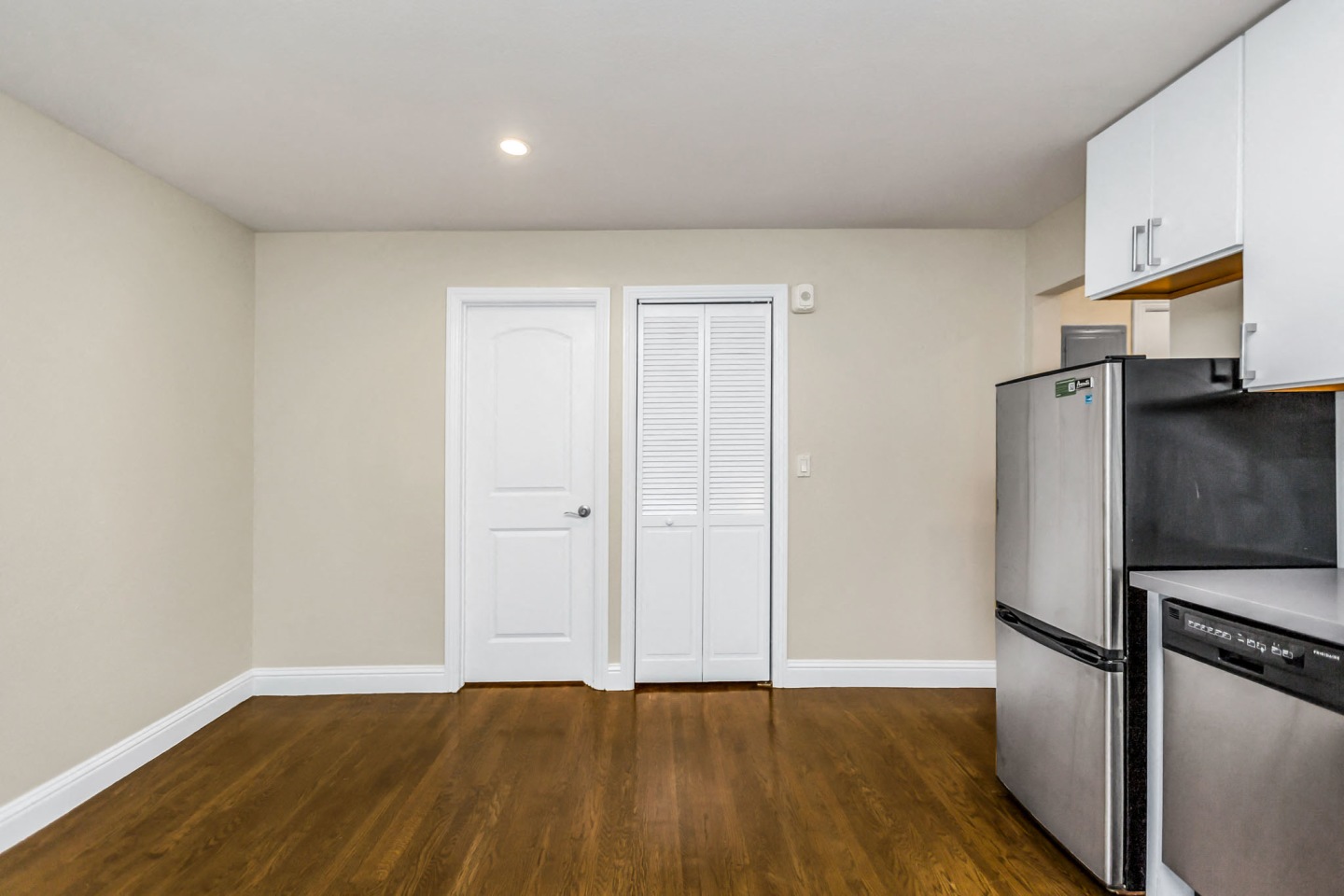 2385 Folsom Image 19