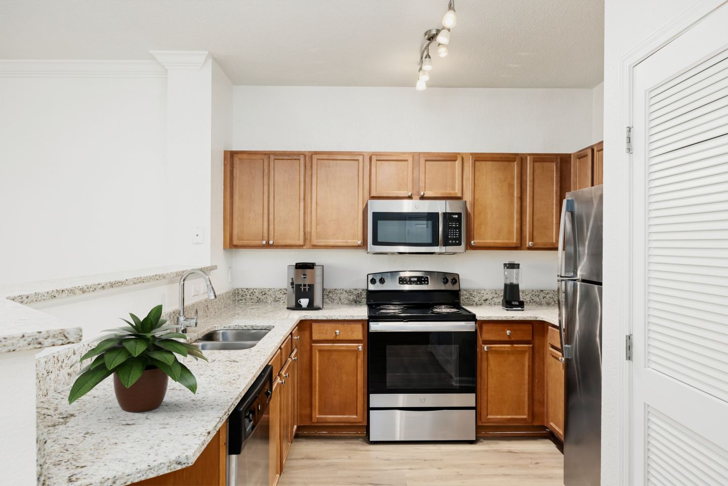Greystone at Widewaters Image 40